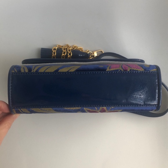 Tory Burch Cosmic Floral Crossbody Bag - Picture 6 of 14